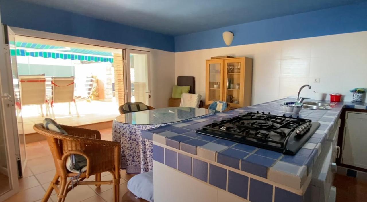 Espectacular Casa En La Playa Con Piscina Privada Villa Almuñécar Kültér fotó